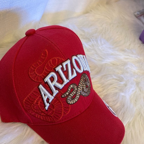 Arizona red baseball cap - Picture 3 of 7